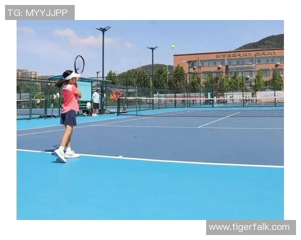 高效网球训练方法解析 提升球技与体能的全面策略